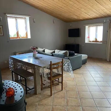 펜션 A La Ferme Avec Jacuzzi Et Sauna Villefloure