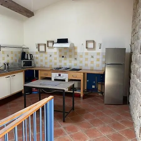 펜션 A La Ferme Avec Jacuzzi Et Sauna *